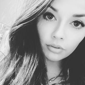 Meet your Posher, Phyllis